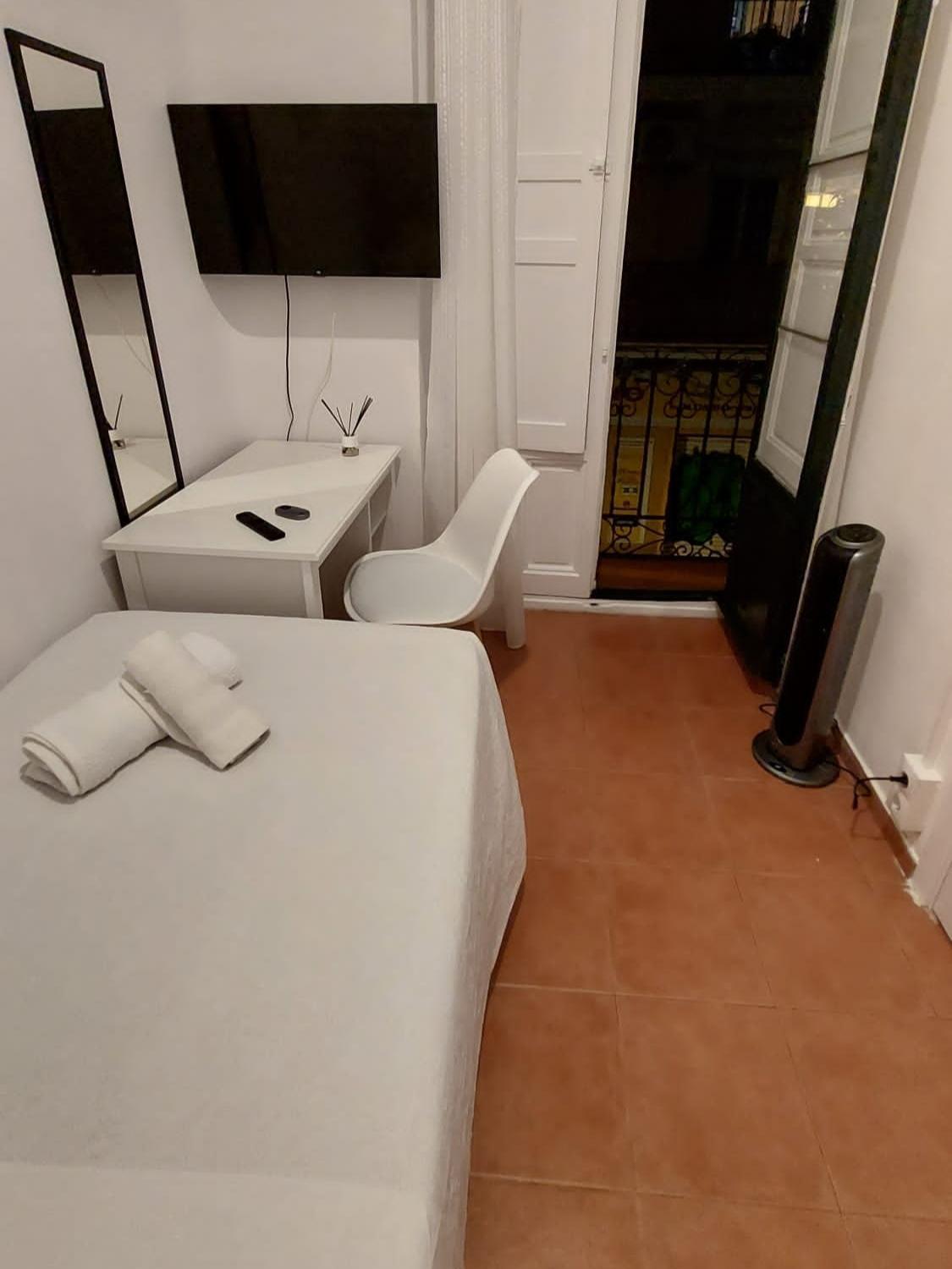 Habitacion Cerca Centro De Мадрид Номер фото
